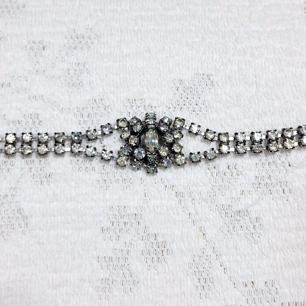Vintage Signed La Rel Clear Rhinestone Bracelet Retro Bling Jewelry